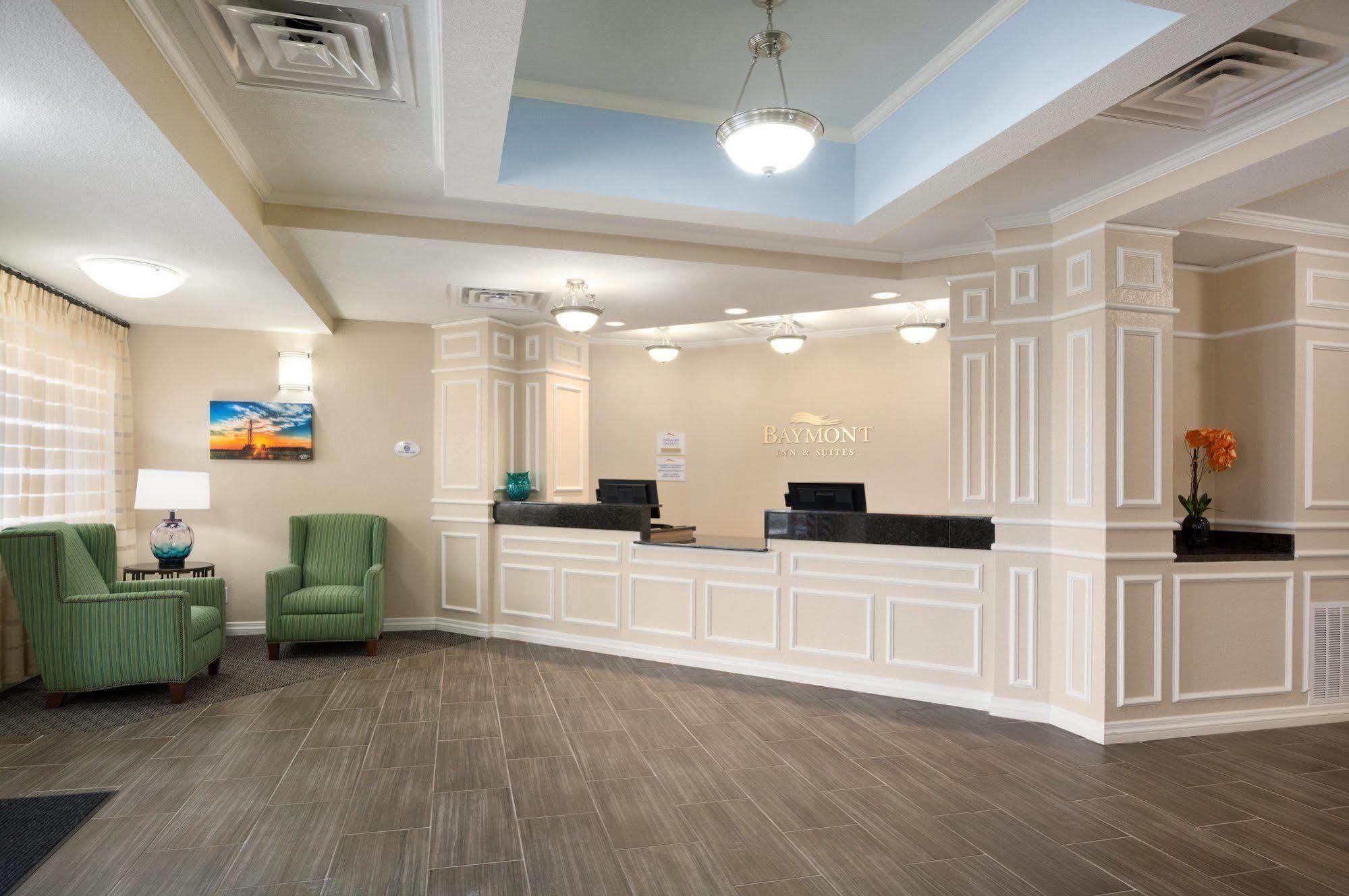 Baymont Inn & Suites By Wyndham Odessa Buitenkant foto